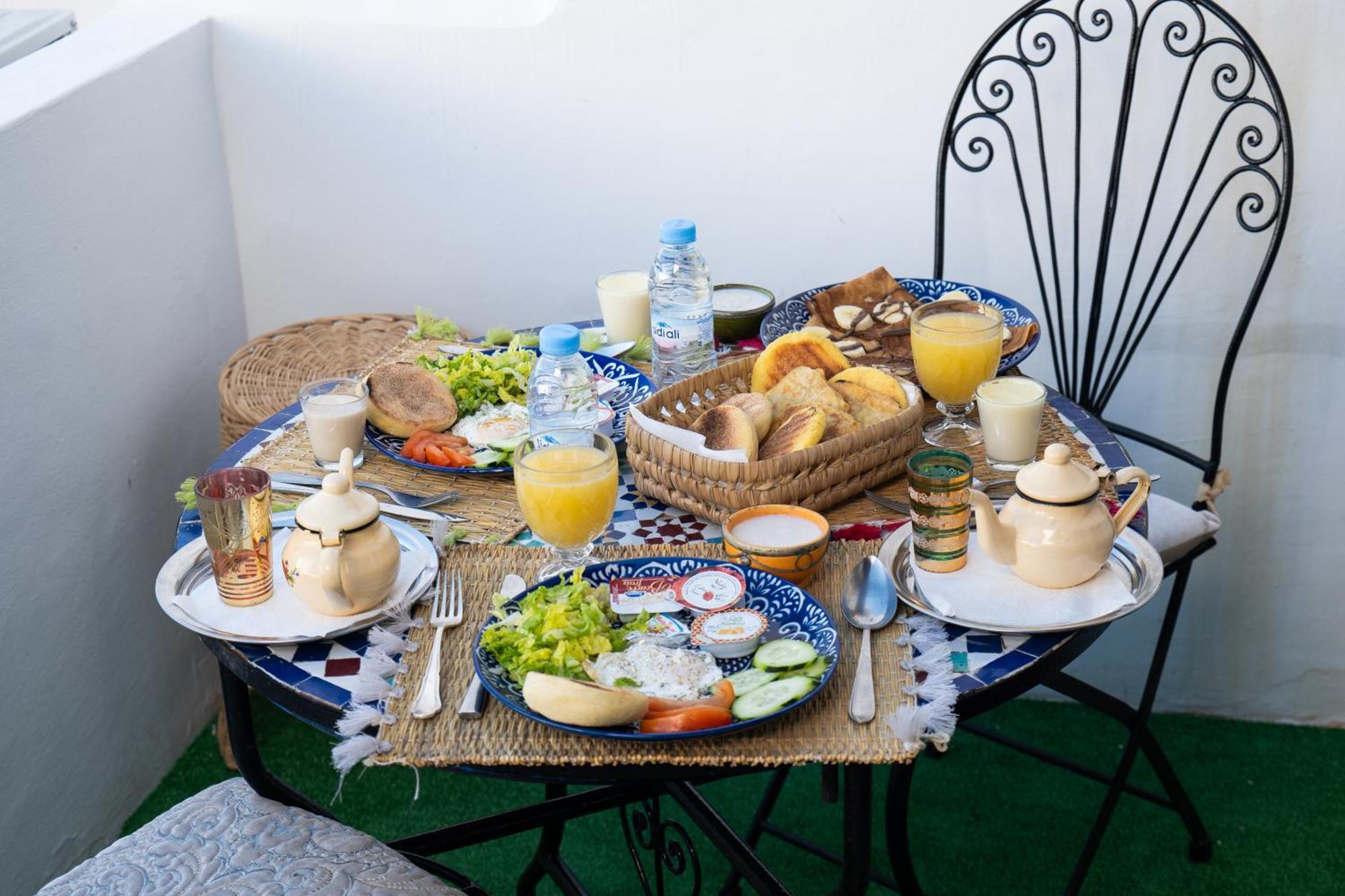 Dar Al Ghazal Hotel Tanger Exterior foto